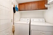 Photo - 412 Fernleaf Ave Unit 1/2