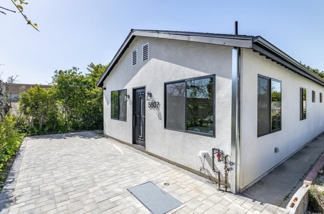 Building Photo - 5807 Bucknell Ave