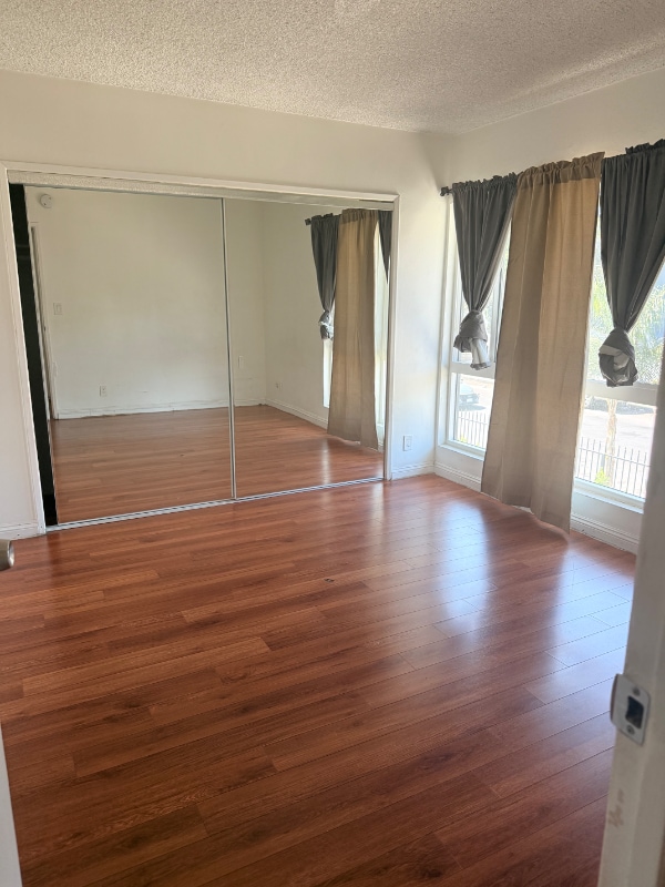 Photo - 11820 Hart St Unit 5