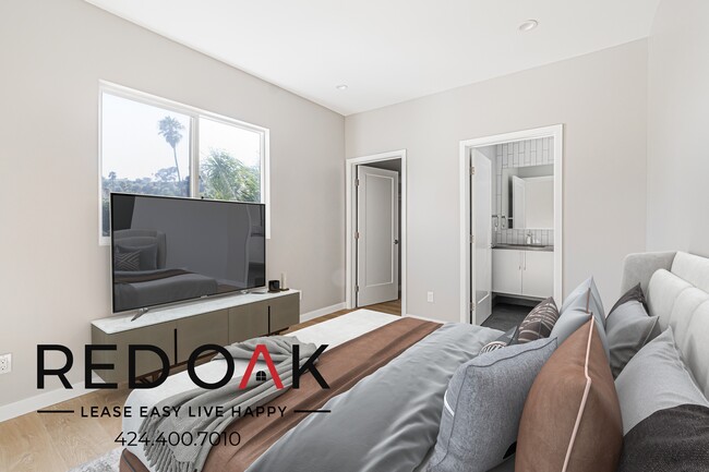 Photo - 4506 Esmeralda St Unit 5