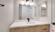 Photo - 7660 Beverly Blvd Unit 322