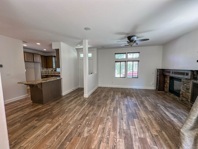 Photo - COMING SOON! 3 Bedroom Home for Rent in Valencia!