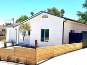 Photo - 1675 University Dr