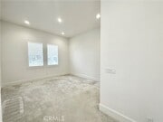 Photo - 214 Parkwood