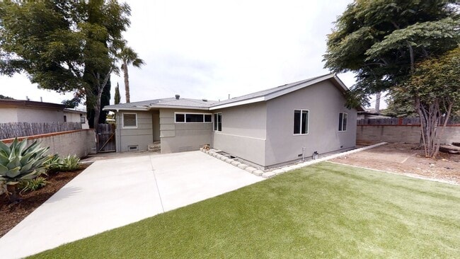 Large House on Dorothy Dr! - Large House on Dorothy Dr!