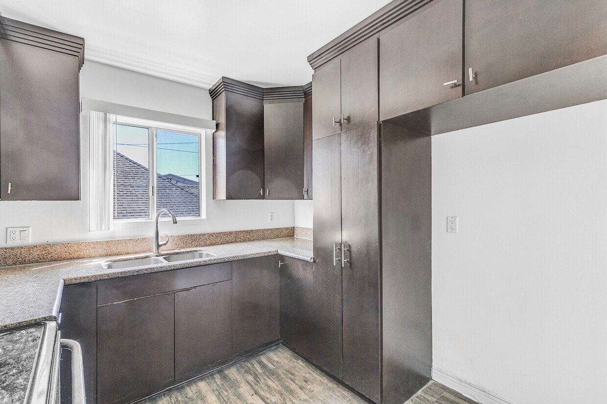 Floor Plan - 2 Bed + 2 Bath