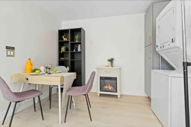 Photo - 4793 Appleton St