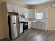 Photo - Renovated studio ADU in an excellent area ... House