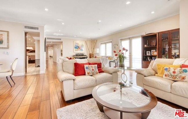 Photo - 918 S Wooster St Unit 2