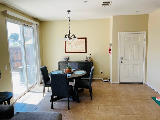 Photo - 41524 Blue Canyon Ave