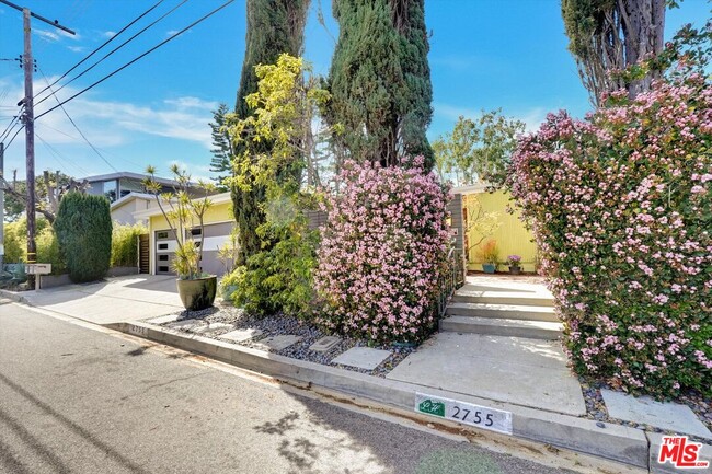 Photo - 2755 Carmar Dr