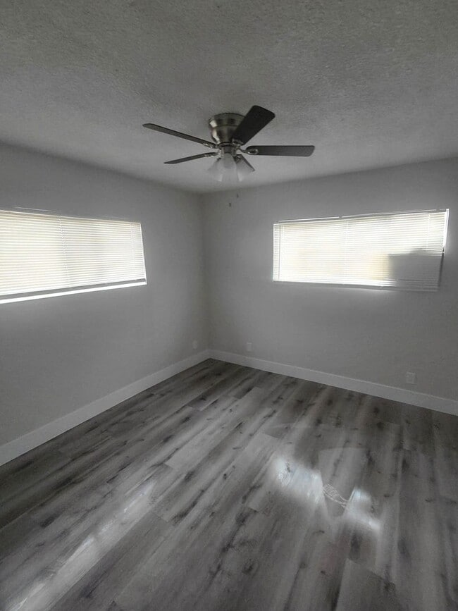 Photo - 138 E 88th St Unit 3