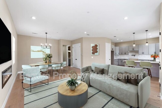 Photo - 545 Carty Dr