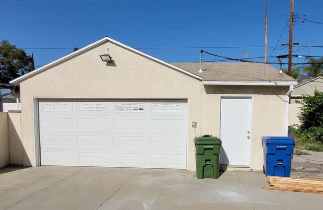 Photo - 12829 Willard St