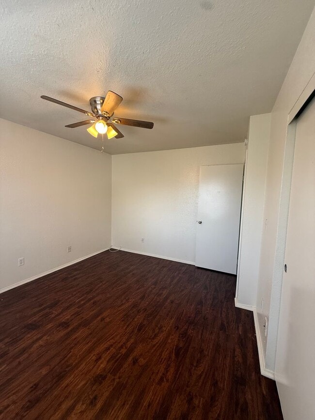 Photo - 718 Emory St Unit 718