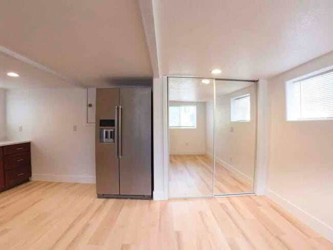 Photo - 4158-60 52nd St Unit 4158
