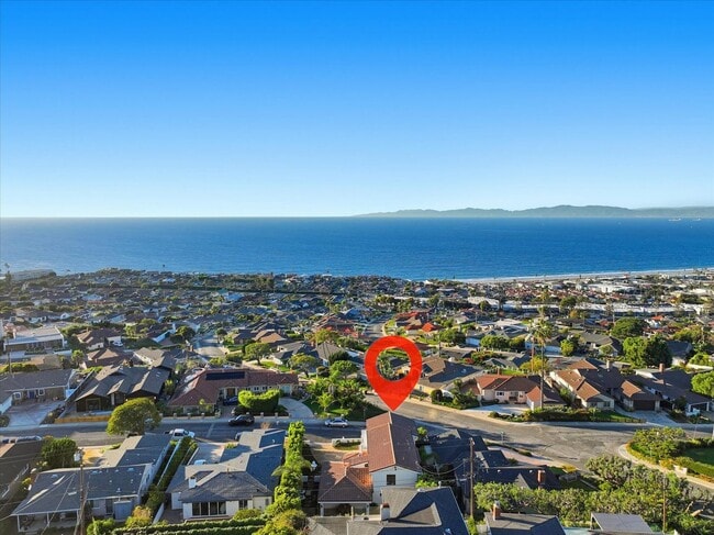 Photo - Completely Remodeled, Custom 4BR3.5BA Hilltop Home w/ Incredible Panoramic Ocean/Whitewater/Coast...