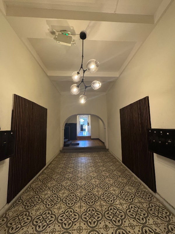 Building Photo - 7964 Fountain Ave