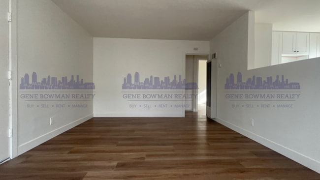 Photo - 3545 44th St