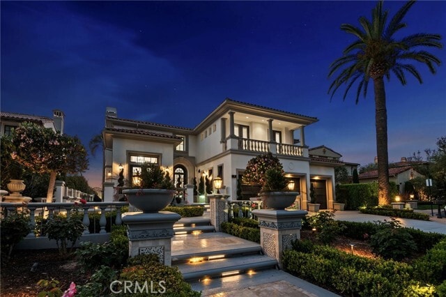 Building Photo - 7 Vista Luci