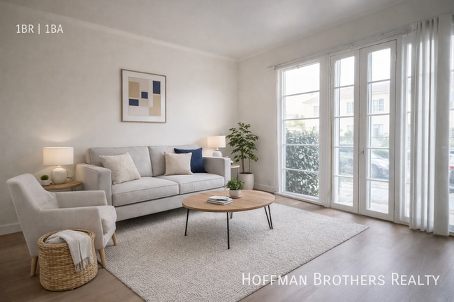 Photo - 4147 S Bronson Ave Unit 1