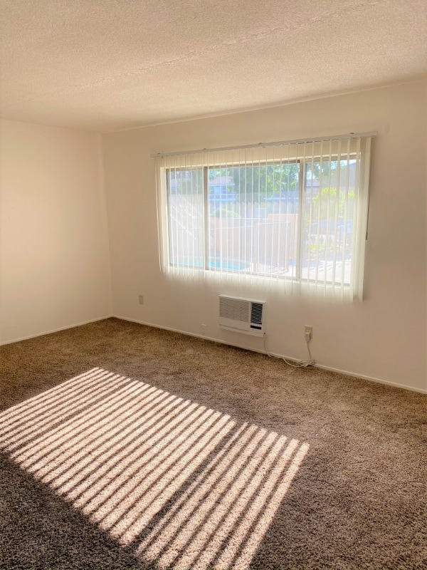 Photo - 638 Silverwood Ave Unit 3