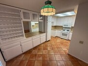 Photo - Valencia 3 Bedroom for Rent.