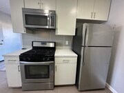 Photo - 1547 Saltair S Ave Apartments