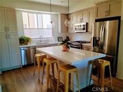 Photo - 10714 Bloomfield St