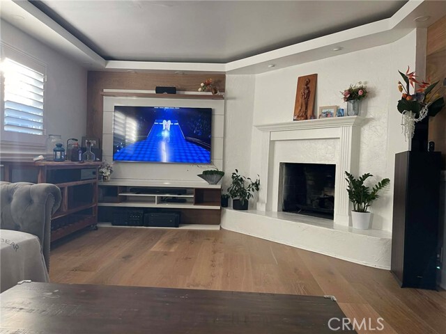 Building Photo - 2231 Meyer Pl