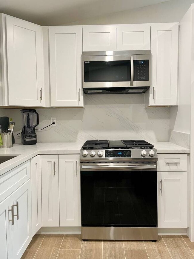 Photo - North Clairemont - Private Primary Suite & Outdoor Patio, Utilities Included Unit D