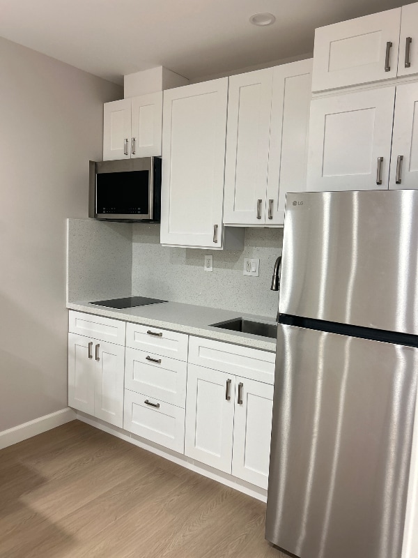 Photo - 329 E 219th St