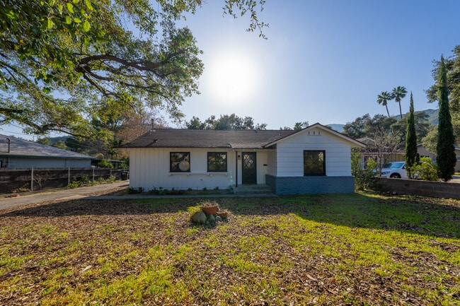 Photo - 3106 Honolulu Ave