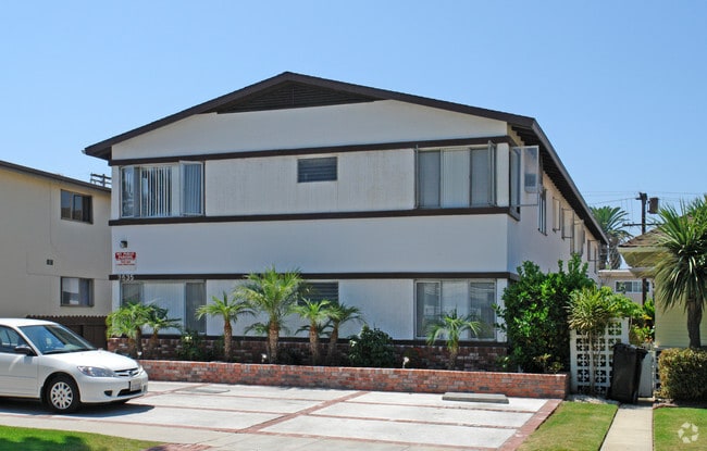 Building Photo - 3635 Westwood Blvd