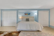 King size bed availalbe - 32702 Seven Seas Dr House