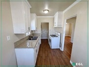 Photo - 648 W 91st St