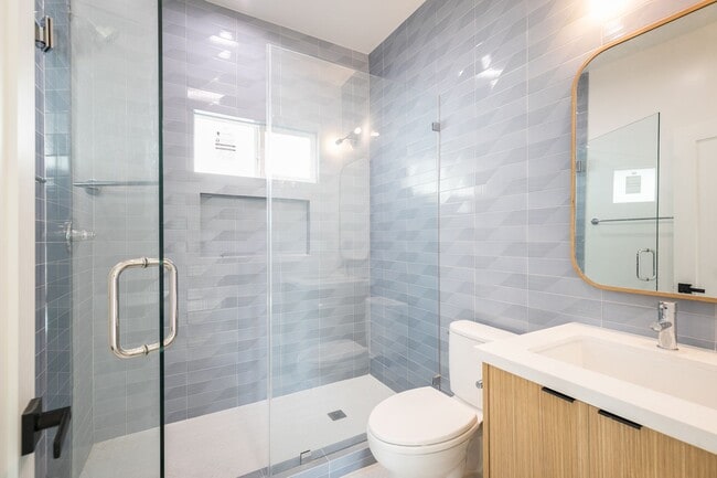 Photo - 1174 N Madison Ave