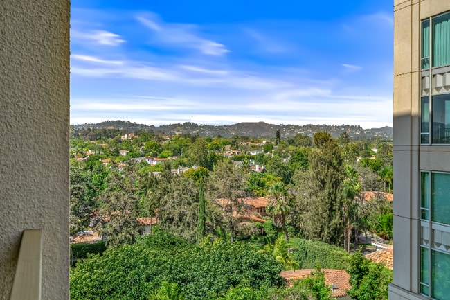 Photo - 10747 Wilshire Blvd Unit 1006