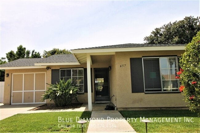 Building Photo - 657 Cedar St