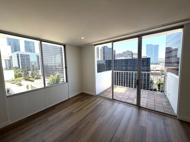 Photo - 2160 Century Pk E Unit 1101