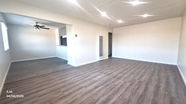 Photo - 13322 Cordary Ave Unit B
