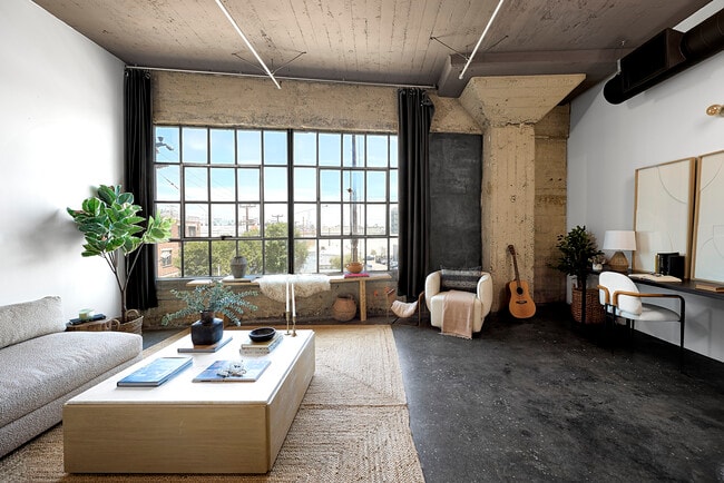 Photo - 1855 Industrial St Unit #421