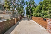 Photo - 21 Westwind St