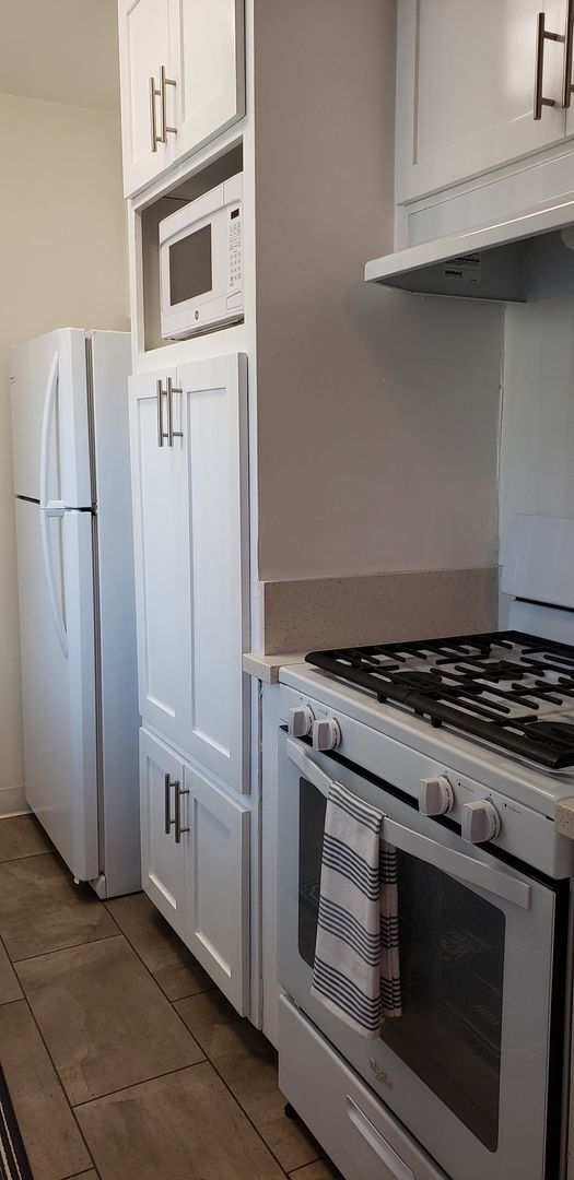 Photo - Magnolia Apartments - Your Sherman Oaks Re...