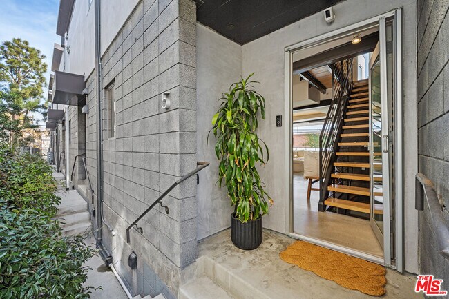 Photo - 351 Sunset Ave Unit 5