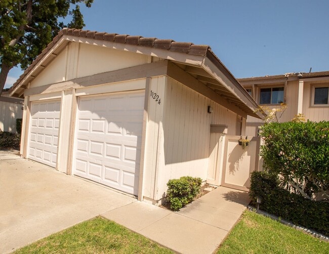 Photo - Great Townhome located in the 4S ranch next to Westwood elementary