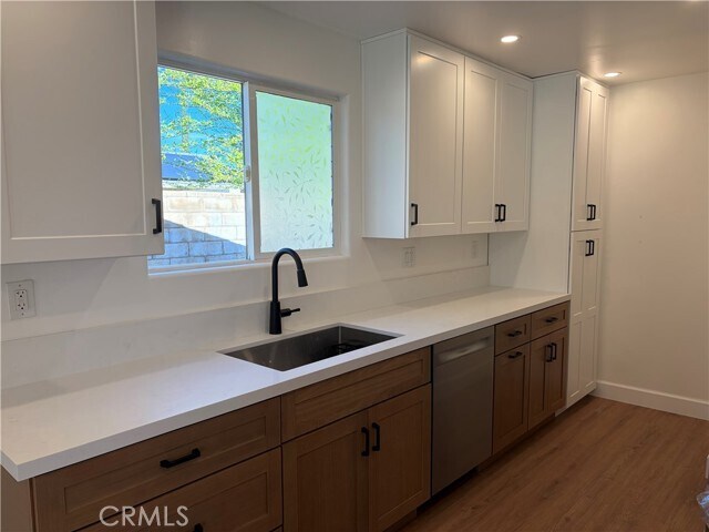 Photo - 7101 Fallbrook Ave