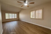 Photo - 2908 E Oak Hill Dr House