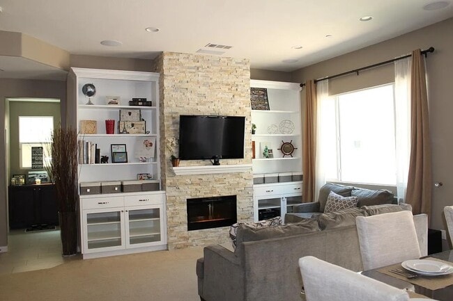 Photo - 1403 Pershing Rd