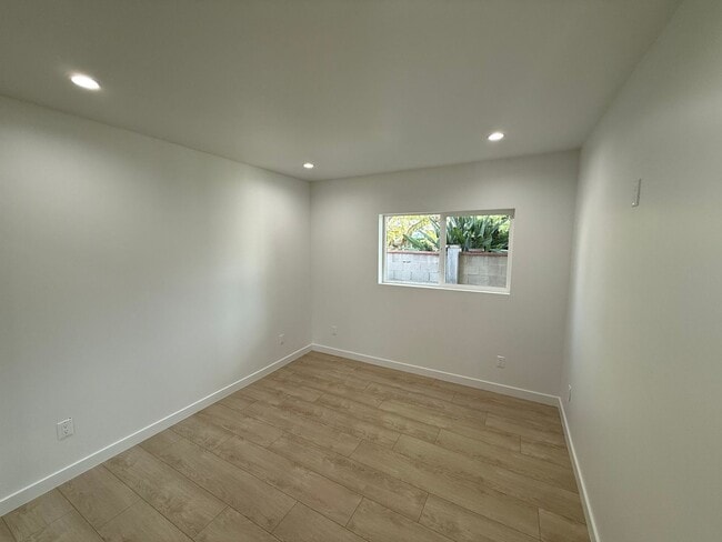 Photo - Bassett Properties Unit 16916